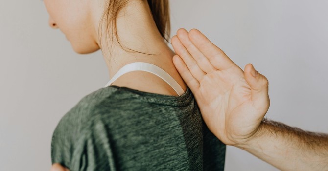 Easing Neck Pain: How Chiropractic Care Supports Cervical Spine Health